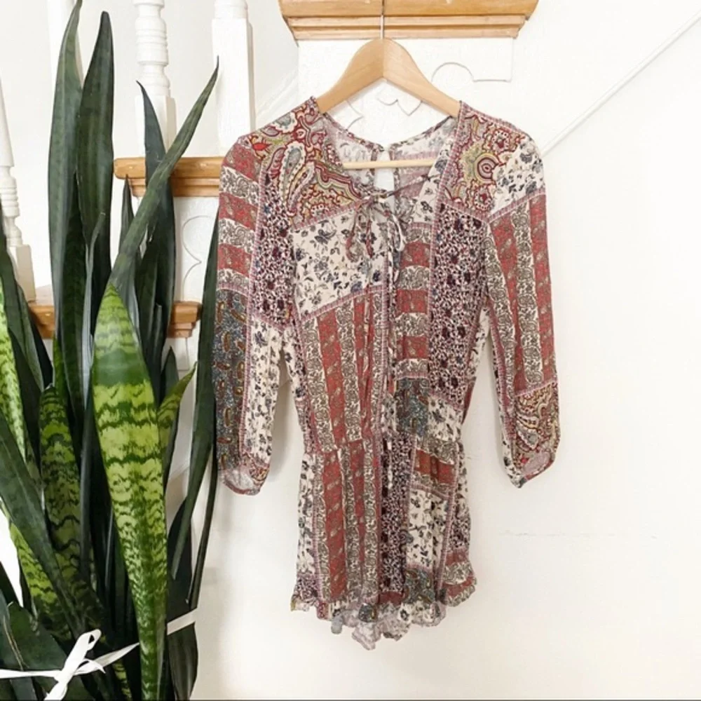 AEO‎ paisley long sleeve boho ruffled shorts romper